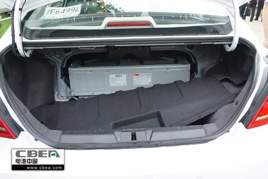 1467939669756068105.jpg 吉利混動新能源汽車搭載的鎳氫電池包.jpg