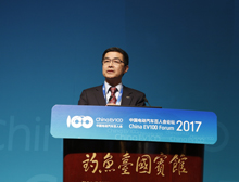 歐陽明高：下一步要大幅改進電池性能 降低整車耗電