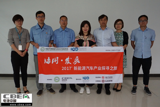 1497607408642064375.jpg 690.jpg