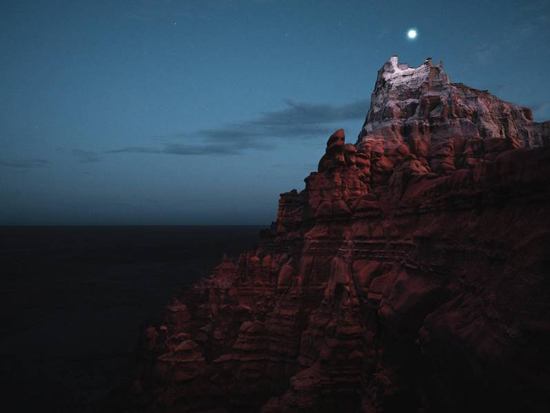 無人機(jī)除了拍攝,還能這樣用?怪不得美國(guó)攝影師能拍出神秘大片 無人機(jī)除了拍攝,還能這樣用?怪不得美國(guó)攝影師能拍出神秘大片