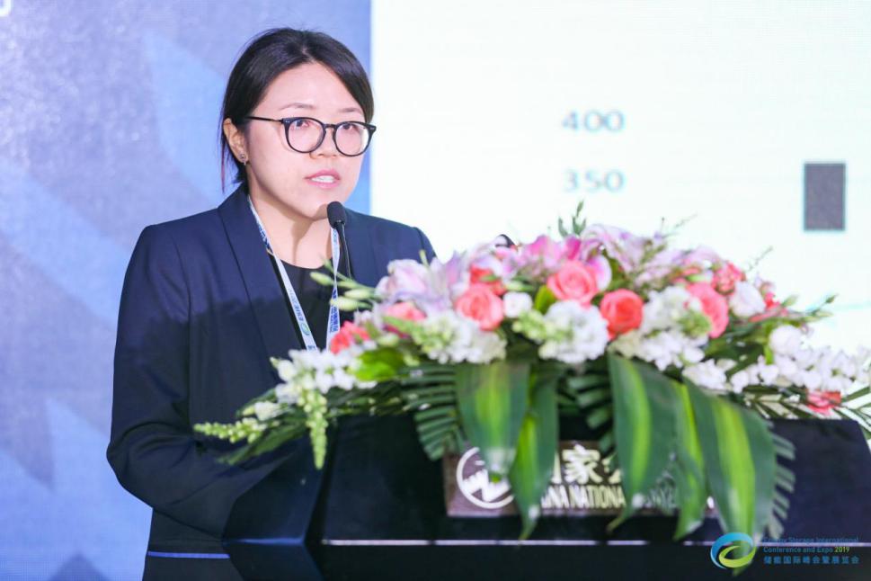 動力電池帶動儲能成本快速下降 2019年我國電化學儲能裝機將達1.92GW 動力電池帶動儲能成本快速下降 2019年我國電化學儲能裝機將達1.92GW