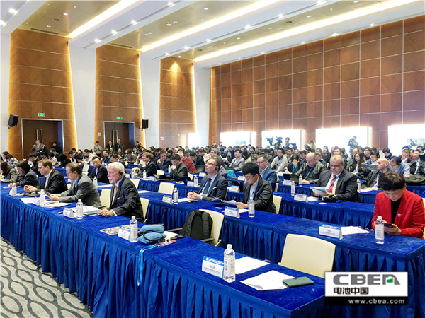 2019國際電動航空論壇在石召開 動力電池再辟新市場