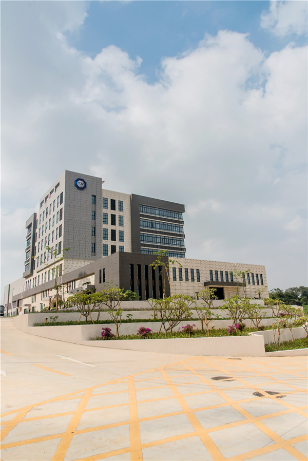 TüV南德:以德國技術和世界級服務助力新能源汽車產業發展 TüV南德:以德國技術和世界級服務助力新能源汽車產業發展