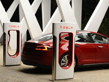 特斯拉有望實現(xiàn)四大電池突破創(chuàng)新，超越競爭對手