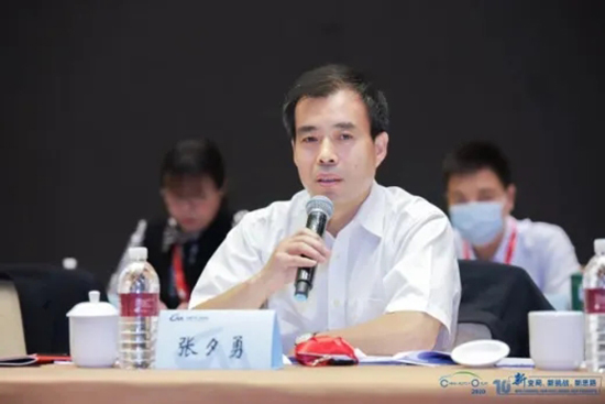 汽車界大佬云集,2020年中國汽車T10峰會在上海召開 汽車界大佬云集,2020年中國汽車T10峰會在上海召開