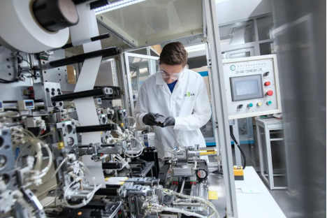 破解高固含量導(dǎo)電難題，單壁碳納米管助力鋰電池實(shí)現(xiàn)360Wh/kg