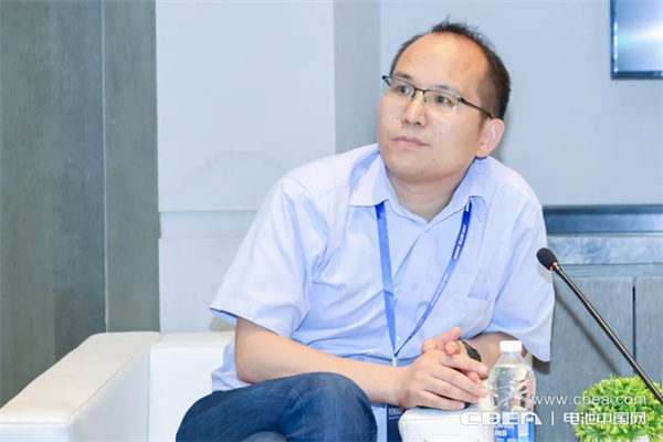 鵬城瞭望!多家頭部企業大咖高峰“鋰”論 鵬城瞭望!多家頭部企業大咖高峰“鋰”論