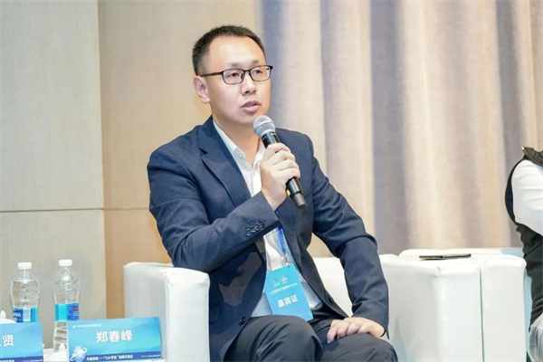 “Li+學社”高端對話：警惕全球化機遇下，鋰電企業的出海挑戰和技術迭代風險