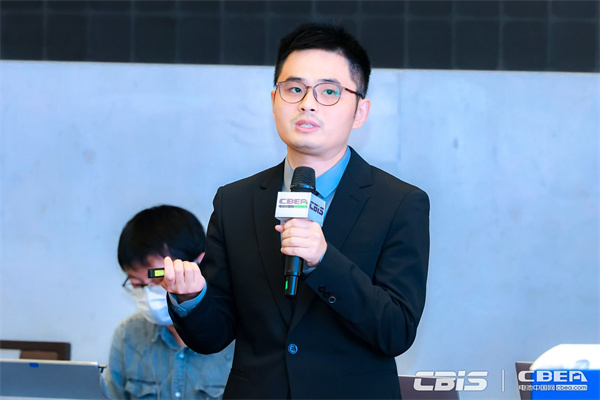 江蘇聚烽新能源科技有限公司董事長、首席科學家王鵬飛：高比能鈉離子電池的發展思考