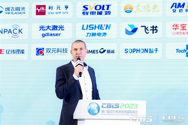 PowerCo SE公司產(chǎn)線負(fù)責(zé)人哈羅德·布隆斯：打造智慧工廠 推動(dòng)行業(yè)數(shù)字化發(fā)展