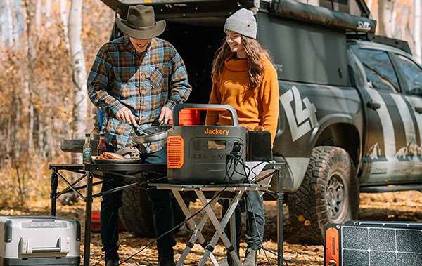 華寶新能:全球化品牌戰略的“表”與“里” 華寶新能:全球化品牌戰略的“表”與“里”