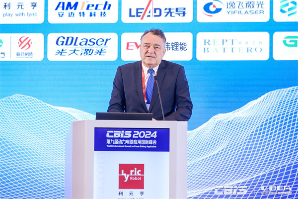 斯洛伐克共和國駐上海總領(lǐng)事館總領(lǐng)事伊戈爾·帕佐拉克先生致辭 斯洛伐克共和國駐上海總領(lǐng)事館總領(lǐng)事伊戈爾·帕佐拉克先生致辭