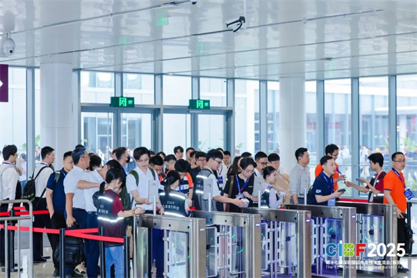 再創新高!參展商超3200家,CIBF2025今日盛大開幕! 再創新高!參展商超3200家,CIBF2025今日盛大開幕!