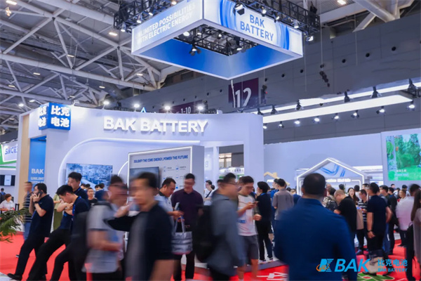 比克電池亮相CIBF 2025,全品類布局構(gòu)建發(fā)展“芯”引擎 比克電池亮相CIBF 2025,全品類布局構(gòu)建發(fā)展“芯”引擎