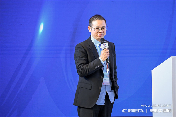 高比能電池攻堅(jiān)戰(zhàn)！CBIS2025先進(jìn)電池創(chuàng)新發(fā)展論壇在滬舉辦